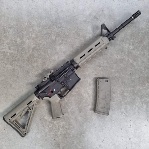 Good condictiion - G&P magpul m4 foliage green AEG